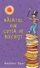 Baiatul din cutia biscuiti