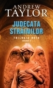 Judecata strainilor - Trilogia Roth, Volumul 2