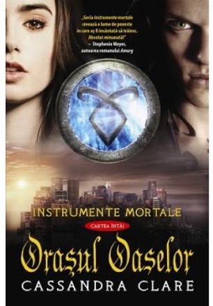 Orasul Oaselor (Instrumente Mortale, cartea 1)