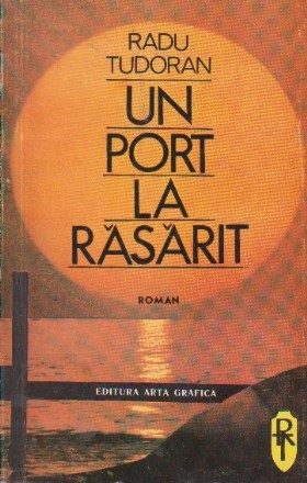 Un port la rasarit