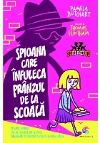 Spioana care înfuleca prânzul școală